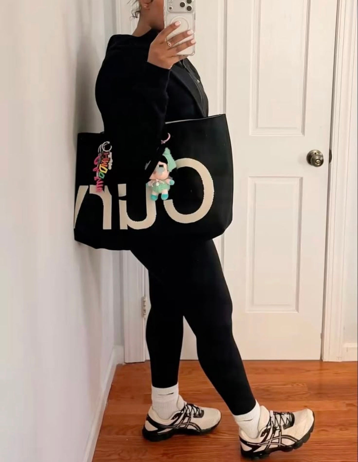 Curves Tote